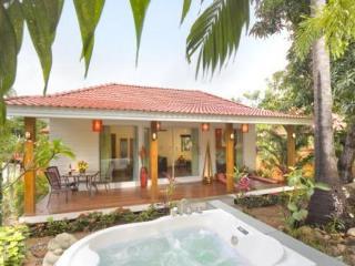 Hotel Paradise Island Estate