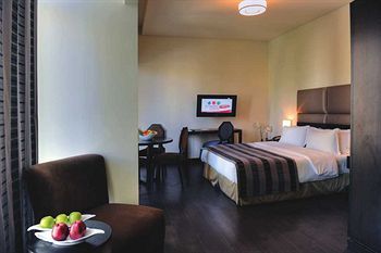 Hotel Orient Queen Homes