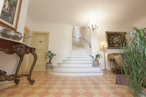 Bed & Breakfast Atenea Luxury Suites