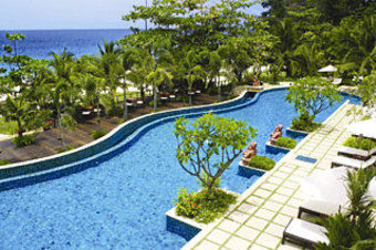 Hotel Andaman White Beach Resort