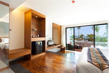 Hotel Chalong Chalet Resort & Spa