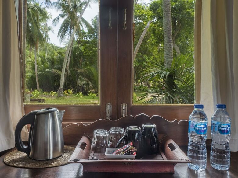 Hotel Baan Mai Cottages And Restaurant