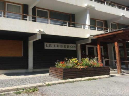 Apartment Lub�ron