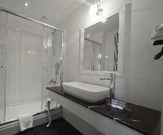 Hotel Aren Suites