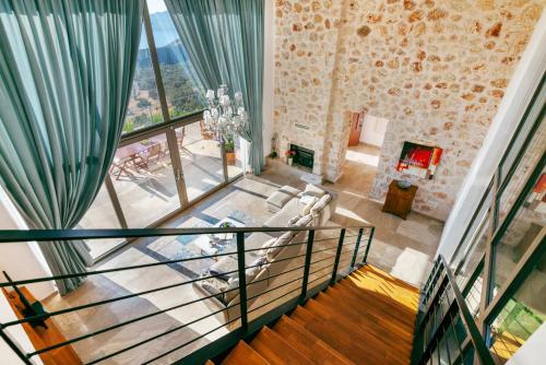 Kalkan Villa Sleeps 10 Pool Air Con Wifi