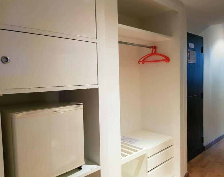 Hotel Studio Sukhumvit 18 By Icheck Inn