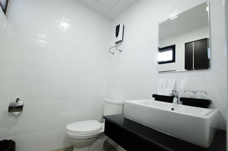 Hotel The Riche Boutique