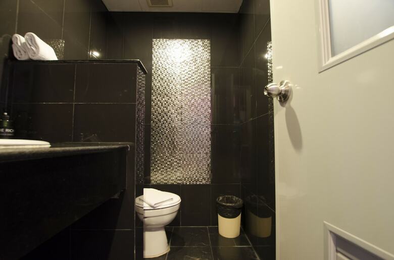 Hotel The Riche Boutique