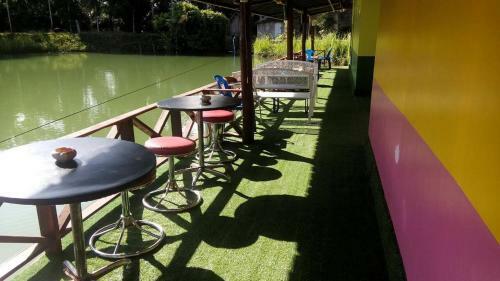 Hotel Pueanjai Resort And Restaurant