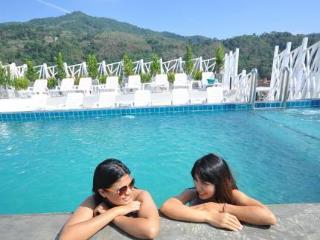 Nara Grandeur Hotel Patong