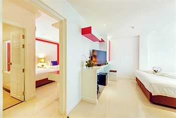 Nara Grandeur Hotel Patong