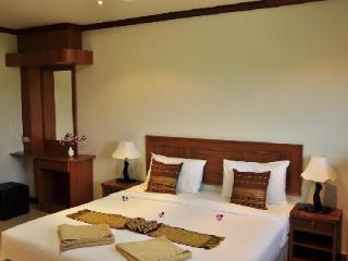 Hotel Baan Chayna Lounge Resort