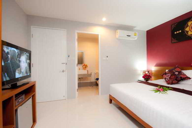 Rama Kata Beach Hotel