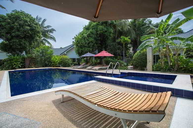 Hotel The Kata Orient House