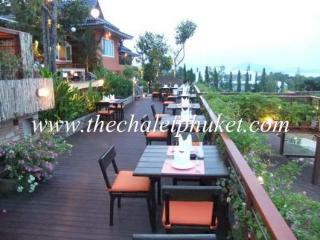 Hotel The Chalet Phuket Resort