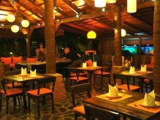 Hotel The Chalet Phuket Resort