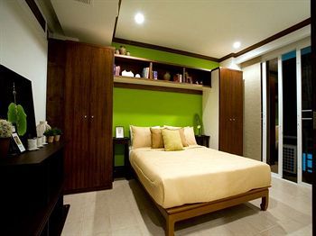 Aparthotel Baan Karon View Apartment