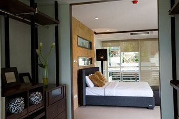 Aparthotel Baan Karon View Apartment