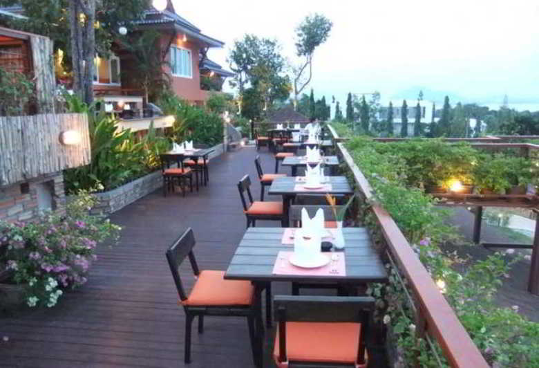 Hotel The Chalet Panwa