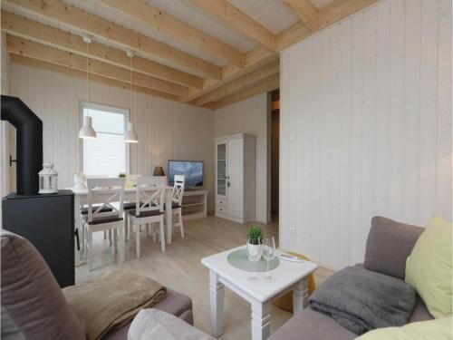Two-bedroom Holiday Home In Ostseeresort Olpenitz