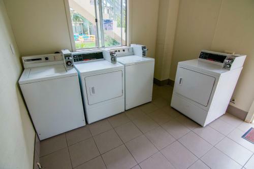 Hotel Mandurah Family Resort