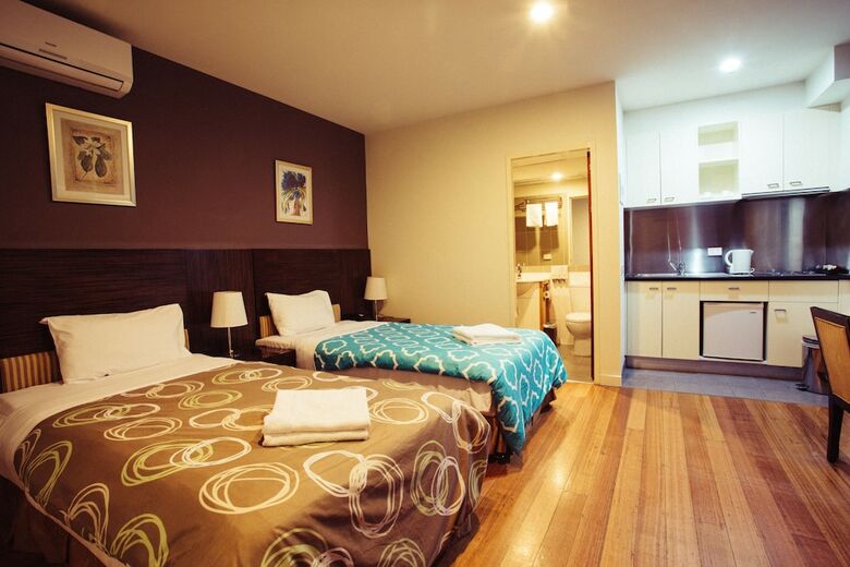 Aparthotel Yti Garden Hotel