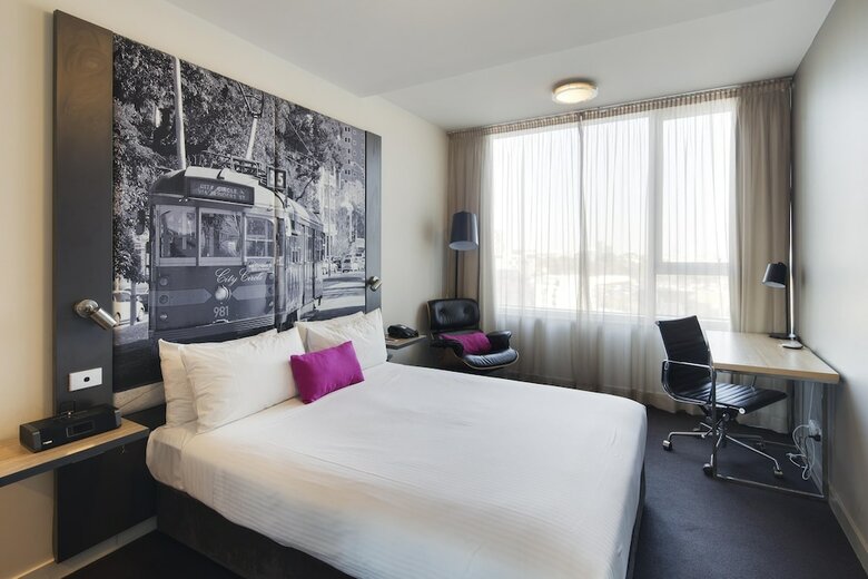 Hotel Mercure Melbourne Therry Street