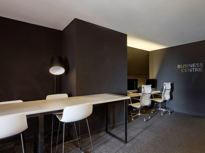 Hotel Mercure Melbourne Therry Street