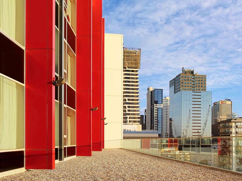 Hotel Mercure Melbourne Therry Street