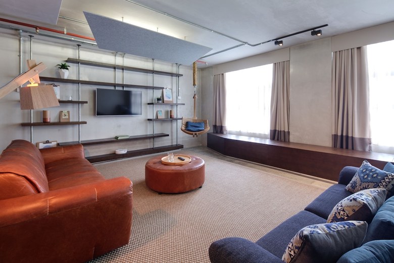 Aparthotel Zara Tower ? Luxury Suites And Apartments