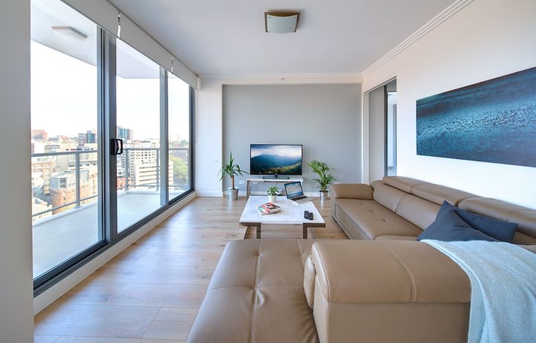 Aparthotel Zara Tower ? Luxury Suites And Apartments