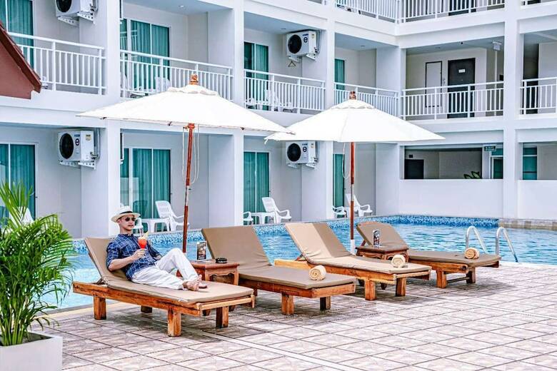 Hotel Chanalai Hillside Resort