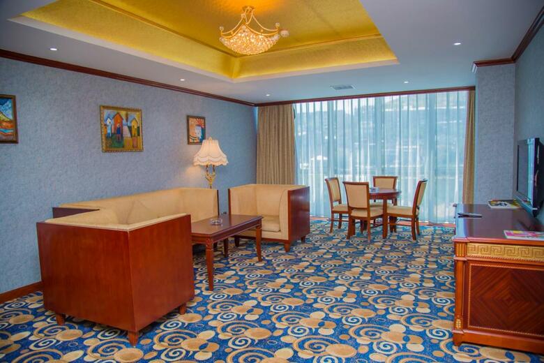 Hotel Golden Coast