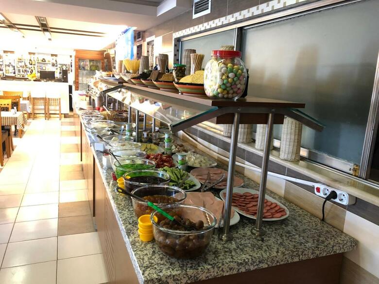 Aysberq Hotel