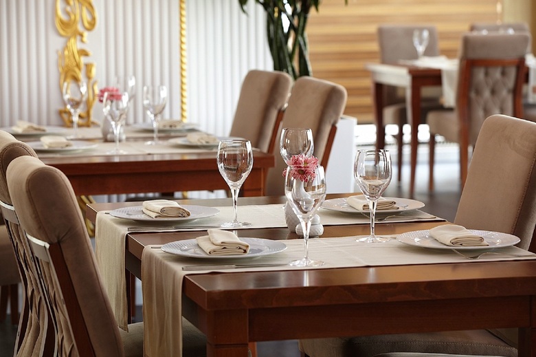 Divan Express Baku Hotel