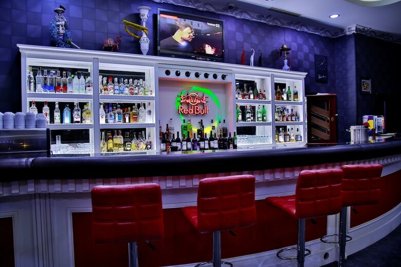 Divan Express Baku Hotel