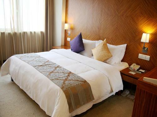 Golden View Hotel