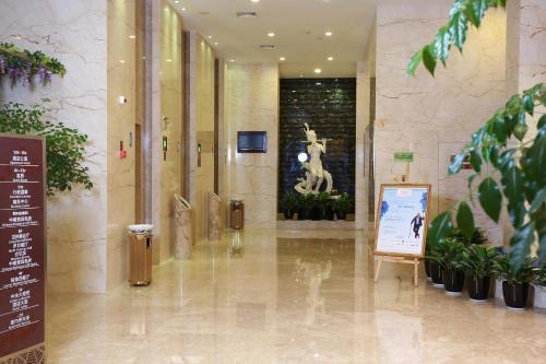 Hotel Ramada Longyan