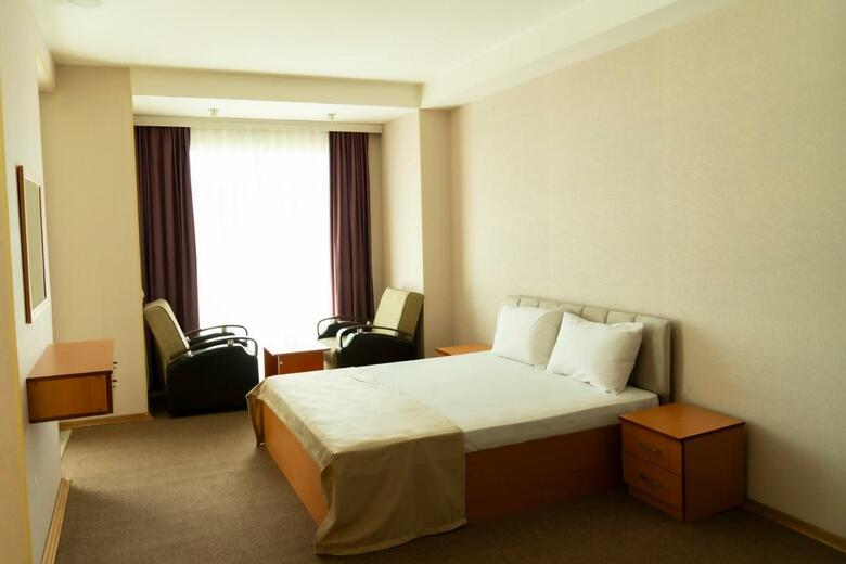 Aef Hotel
