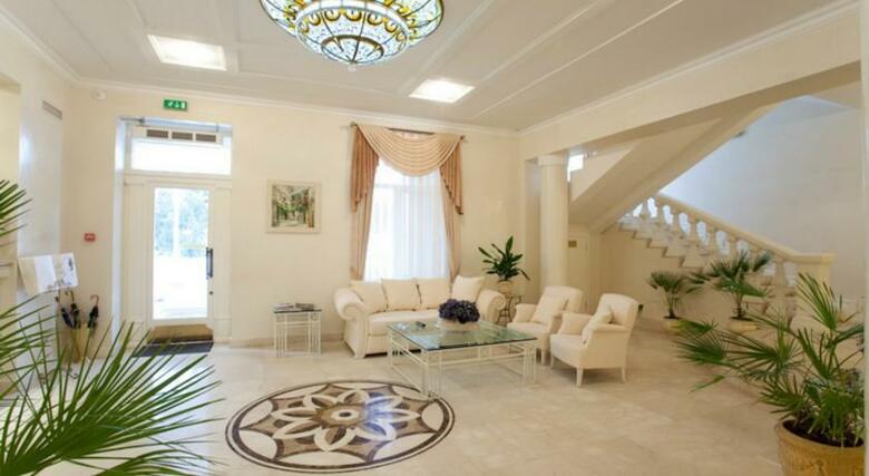 Hotel Palace Del Mar
