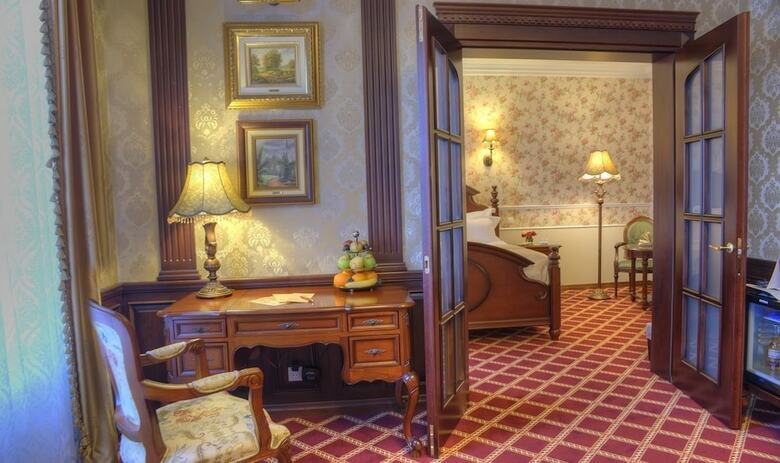 Frederic Koklen Boutique Hotel
