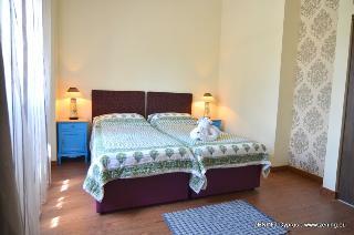 Hotel Zening Resorts