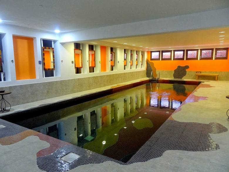 Hotel Zening Resorts
