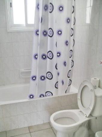 Renos Hotel Apts