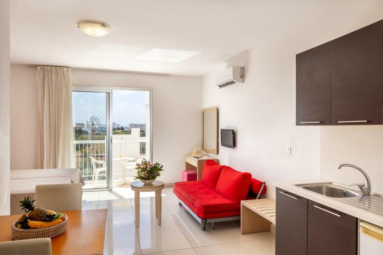 Hotel Papantonia Apts