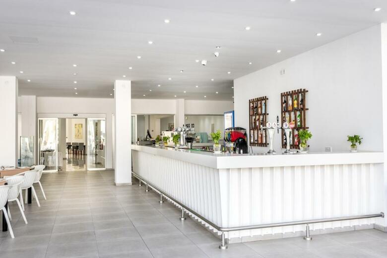 Hotel Papantonia Apts