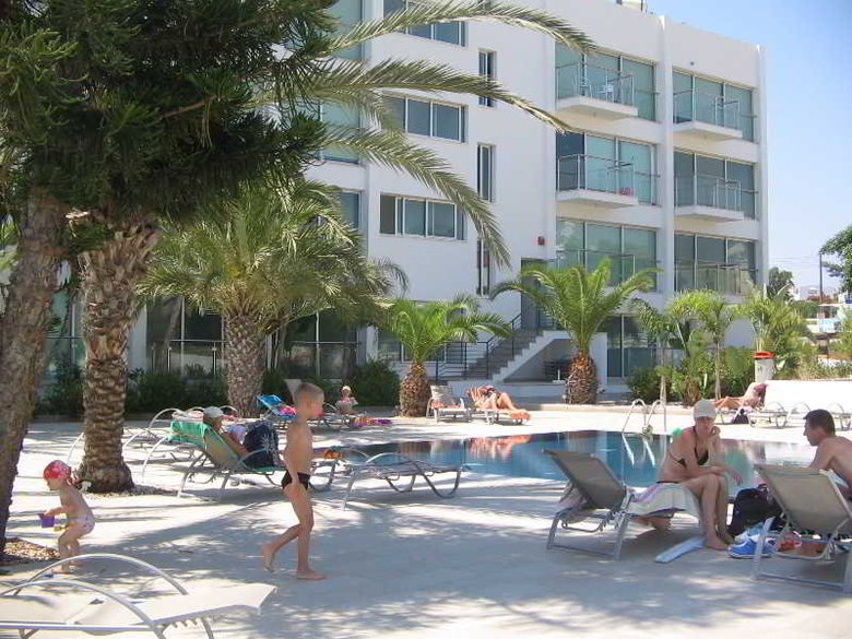 Apartamentos Coralli Spa Resort