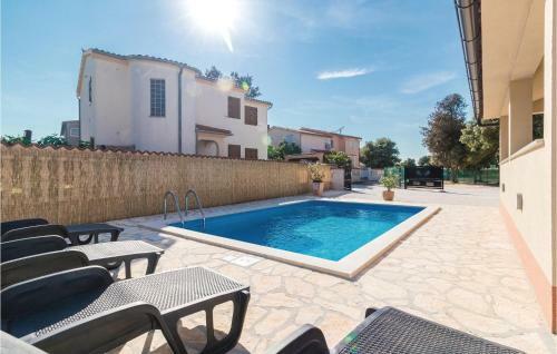 Two-bedroom Holiday Home In Betiga