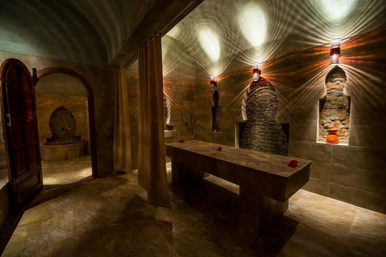 Hotel Club President