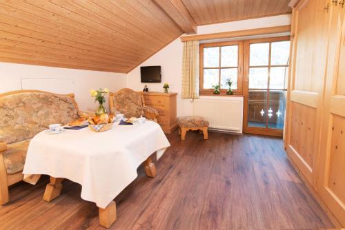 Apartamento Ferienwohnungen H�rmann